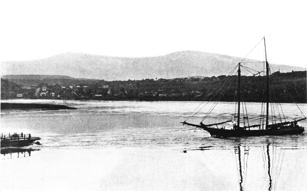 THE CATSKILLS FROM THE HUDSON