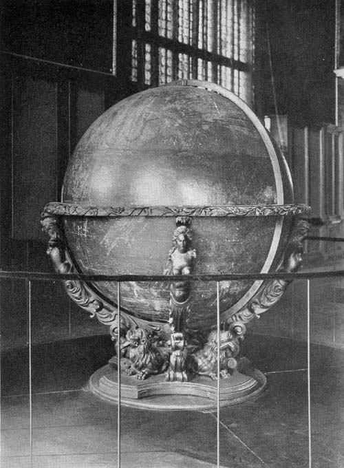 Terrestrial Globe of Silvester Amantius
Moroncelli, 1672.